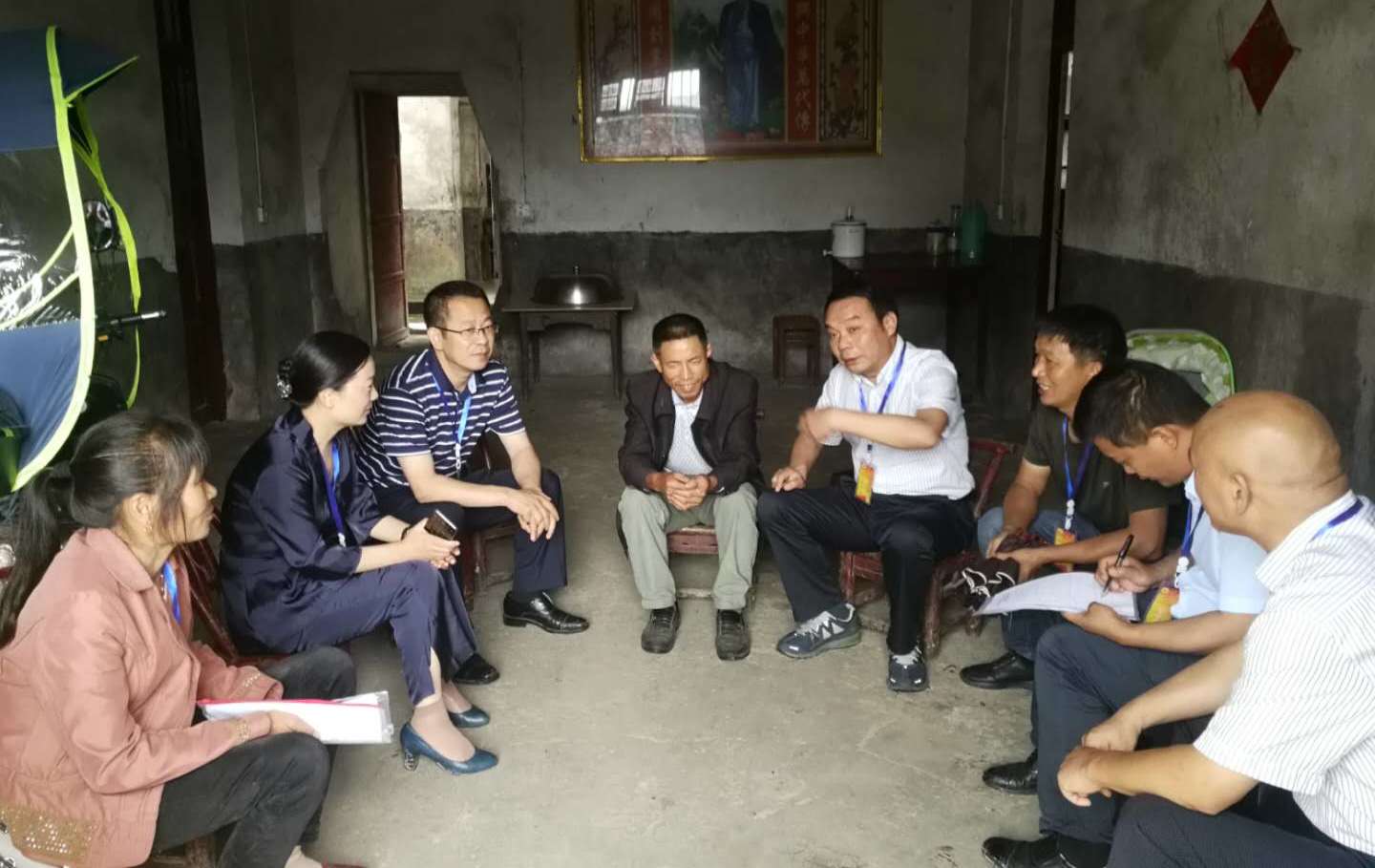 市人大常委会副主任王槐生来我县参加"聚力脱贫攻坚人大代表在行动"